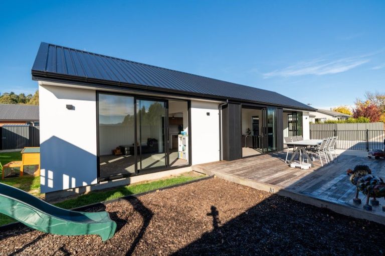 Photo of property in 10 Henderson Street, Mornington, Dunedin, 9011