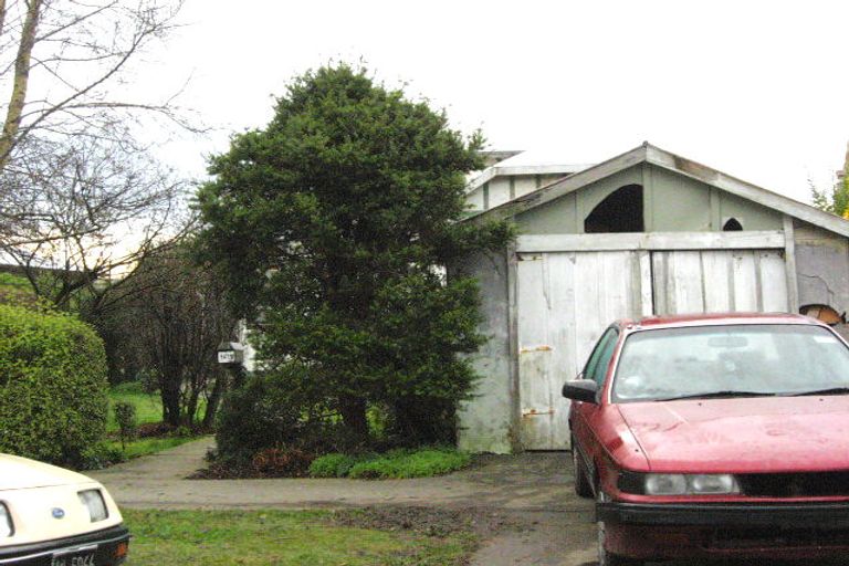 Photo of property in 165 Macmaster Street, Richmond, Invercargill, 9810