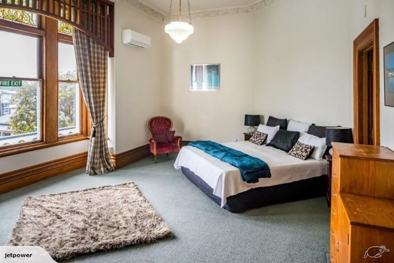 Photo of property in 2/219 The Terrace, Wellington Central, Wellington, 6011