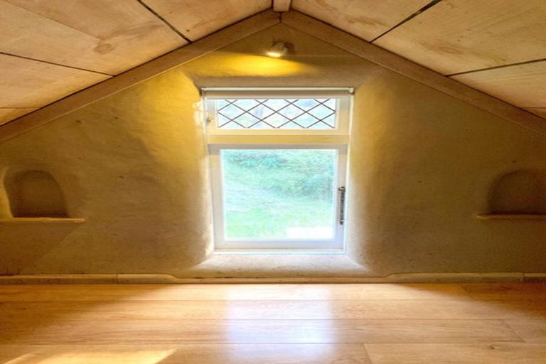 Photo of property in 197 Parker Road, Oratia, Auckland, 0604