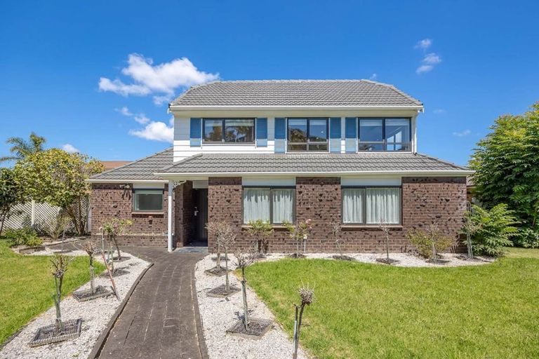 Photo of property in 1/7 Basilton Close, Bucklands Beach, Auckland, 2012