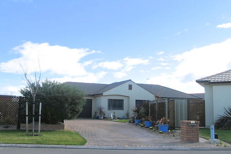 Photo of property in 17 Aintree Place, Taradale, Napier, 4112