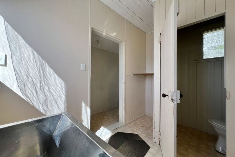 Photo of property in 26 Durham Street, Mornington, Dunedin, 9011