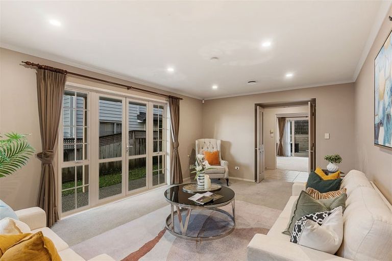 Photo of property in 46 Westerham Drive, Dannemora, Auckland, 2016