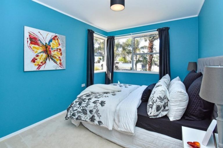 Photo of property in 20 Red Hill Road, Red Hill, Papakura, 2110