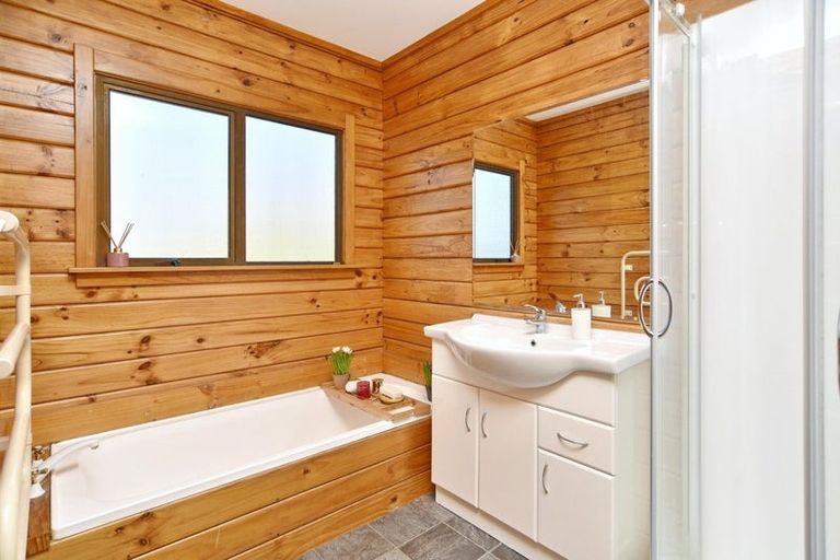 Photo of property in 194 Fishers Road, Loburn, Rangiora, 7473