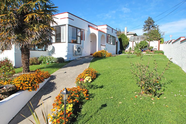 Photo of property in 17a Mersey Street, South Hill, Oamaru, 9400