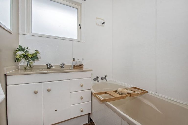 Photo of property in 50 Russell Road, Kensington, Whangarei, 0112