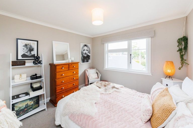 Photo of property in 73 Jickell Street, Hokowhitu, Palmerston North, 4410