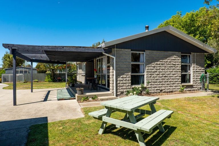 Photo of property in 11 Kuaka Crescent, Bromley, Christchurch, 8062