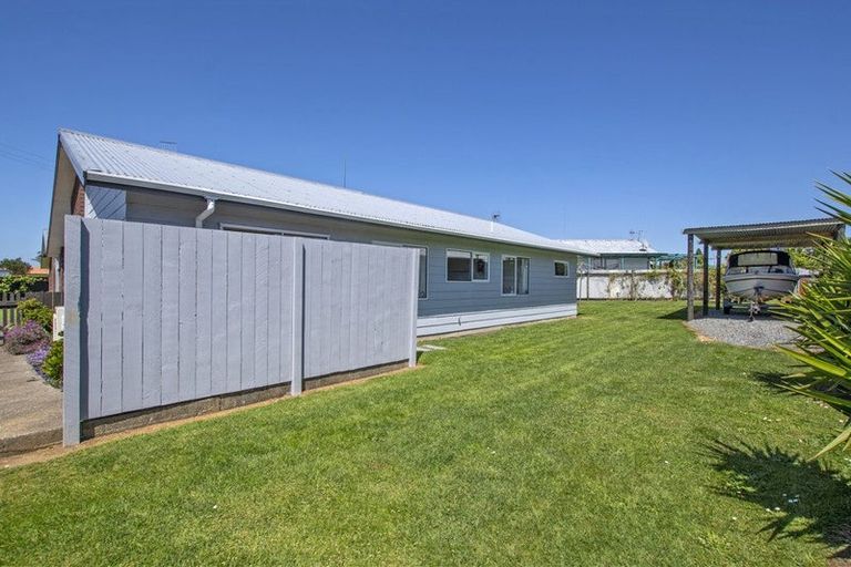 Photo of property in 1 Rerewai Place, Tikipunga, Whangarei, 0112