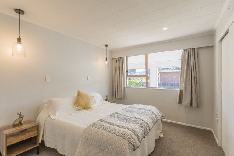 Photo of property in 32a Mahana Road, Paraparaumu Beach, Paraparaumu, 5032