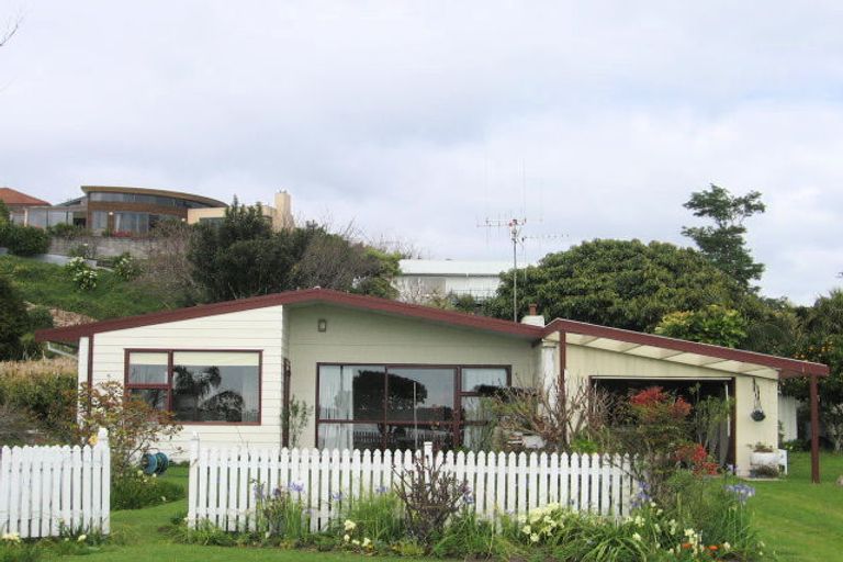 Photo of property in 23 Seaway Terrace, Otumoetai, Tauranga, 3110