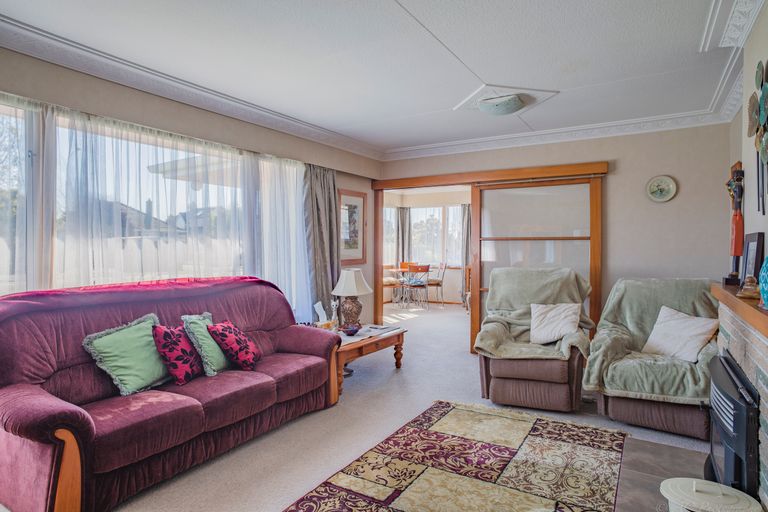 Photo of property in 10 Saint George Street, Watlington, Timaru, 7910