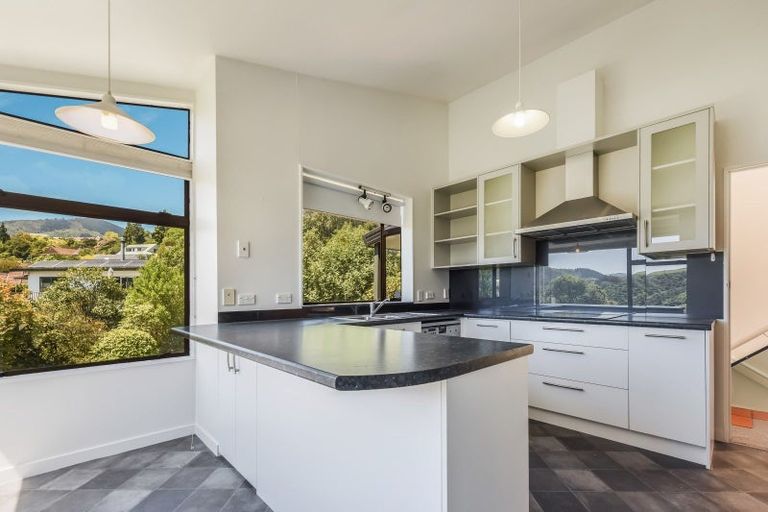 Photo of property in 11 Coster Street, Enner Glynn, Nelson, 7011