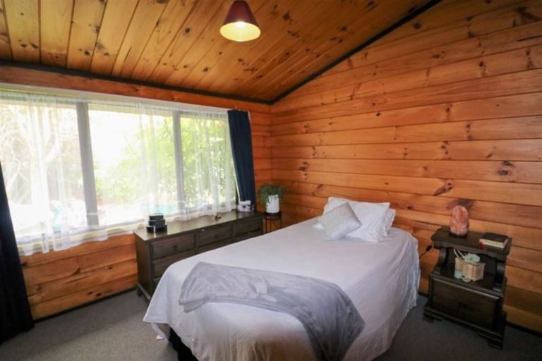 Photo of property in 2 Hunter Street, Dannevirke, 4930