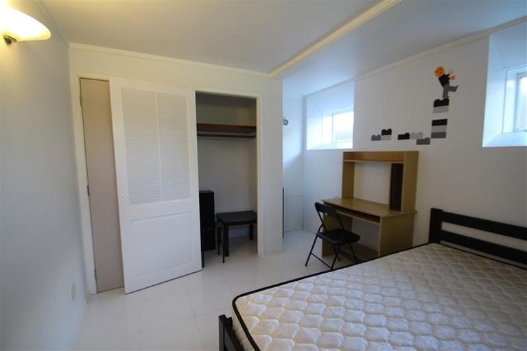 Photo of property in 78 Gladstone Road, Northcote, Auckland, 0627