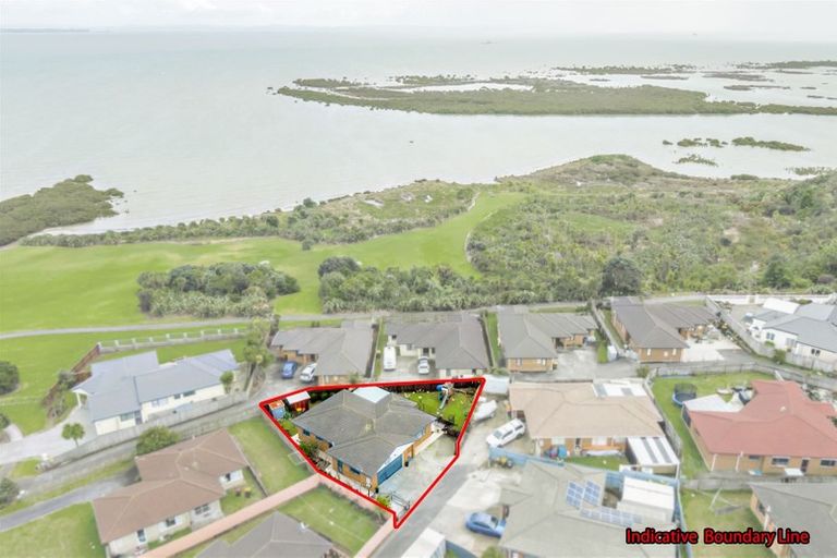 Photo of property in 31 Bellville Drive, Clendon Park, Auckland, 2103