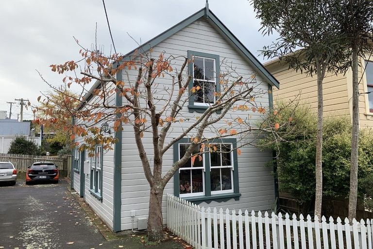 Photo of property in 18a Saint Mary Street, Thorndon, Wellington, 6011