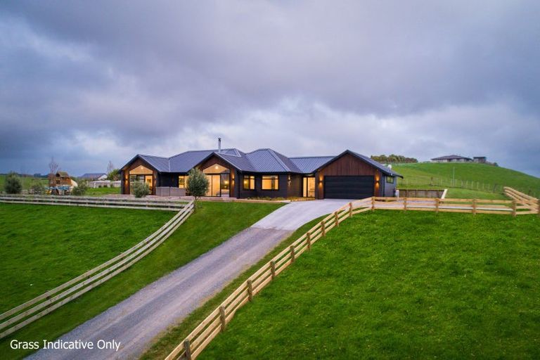 Photo of property in 10 Beechwood Road, Feilding, 4779