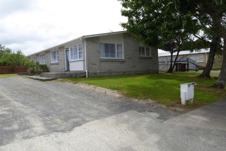 Photo of property in 1/103 Clouston Park Road, Clouston Park, Upper Hutt, 5018