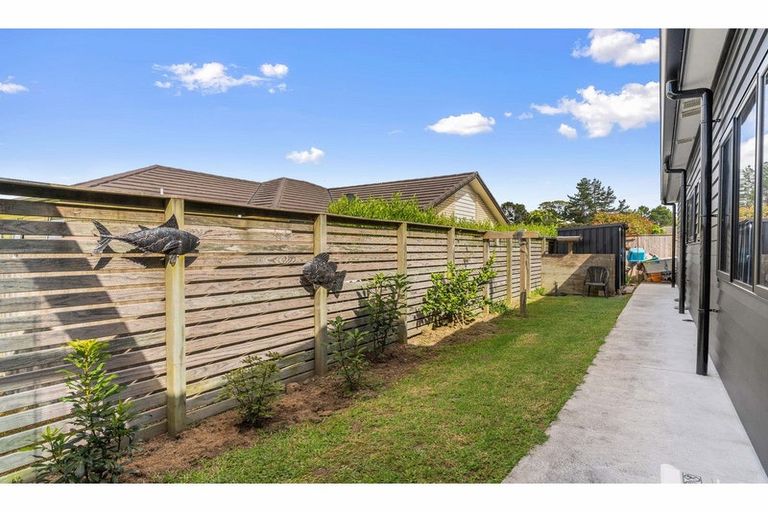 Photo of property in 10 Spinnaker Lane, Mangawhai, 0505
