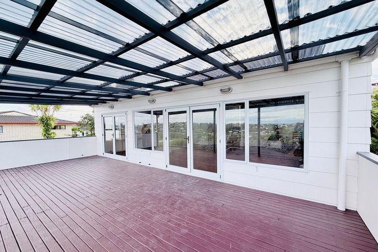 Photo of property in 152 Weatherly Road, Torbay, Auckland, 0630