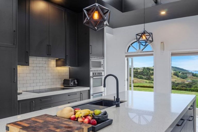 Photo of property in 378 Whitmore Road, Tawharanui Peninsula, Warkworth, 0986