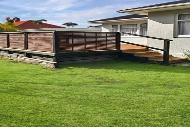 Photo of property in 8 Storkey Street, Marewa, Napier, 4110