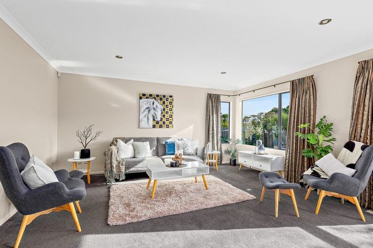 Photo of property in 326a Glengarry Road, Glen Eden, Auckland, 0602