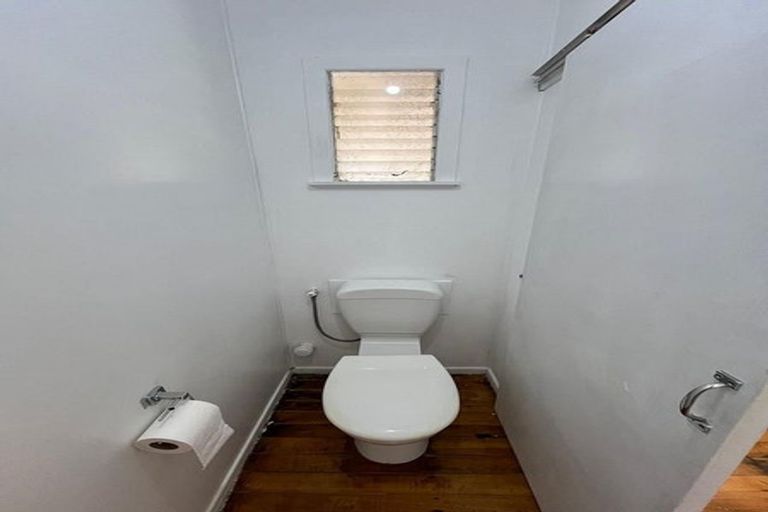 Photo of property in 33 Hendon Road, Fairview Downs, Hamilton, 3214