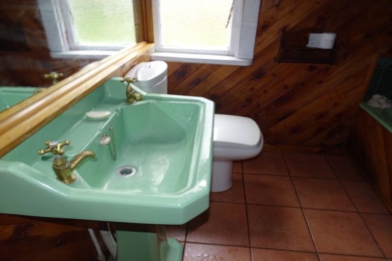 Photo of property in 953 Dipton Mossburn Road, Castle Downs, Dipton, 9791