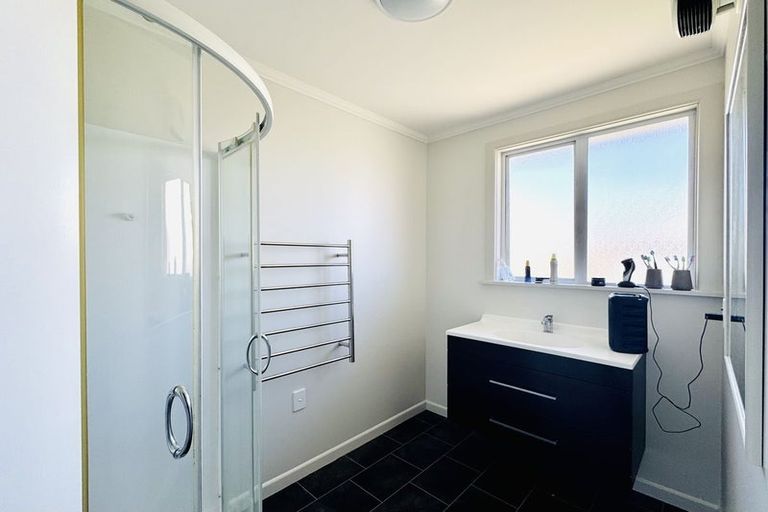 Photo of property in 65 Stuart Street, Holmes Hill, Oamaru, 9401