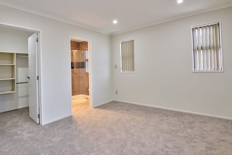 Photo of property in 42b Marr Road, Manurewa, Auckland, 2102