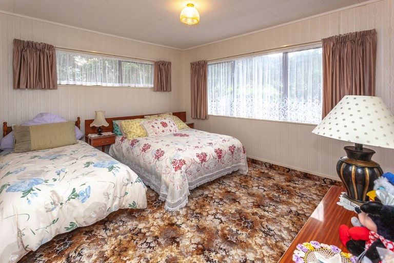 Photo of property in 215 Paku Drive, Tairua, 3508