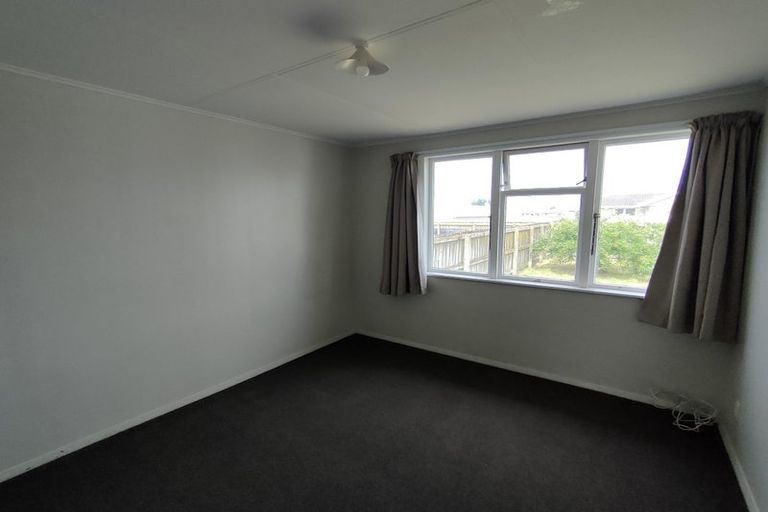 Photo of property in 14 Rogers Street, Castlecliff, Whanganui, 4501