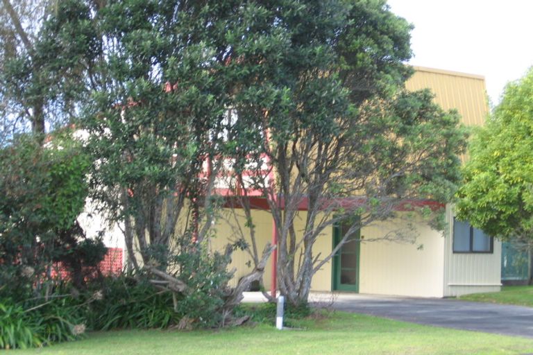 Photo of property in 11 Mayne Place, Snells Beach, 0920