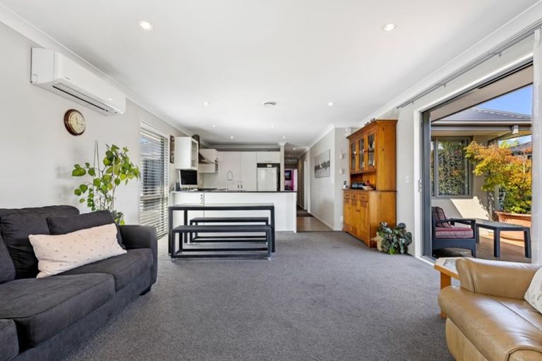 Photo of property in 17 Wairakei Road, Strowan, Christchurch, 8052