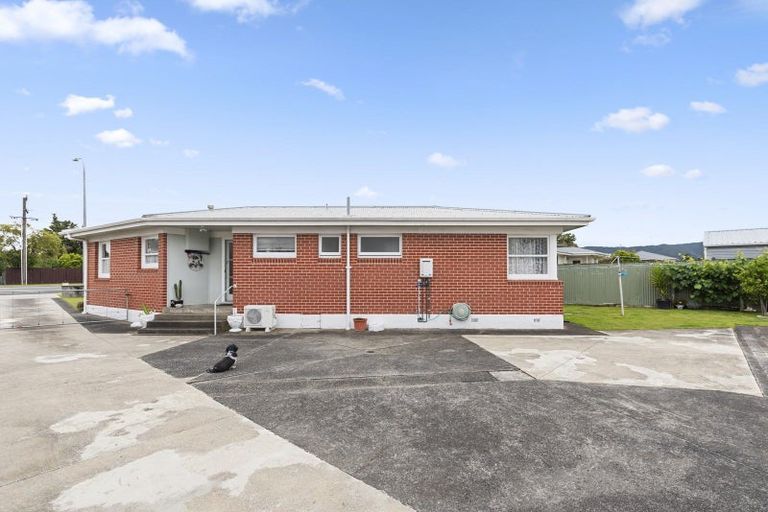 Photo of property in 634 Queen Street East, Levin, 5510