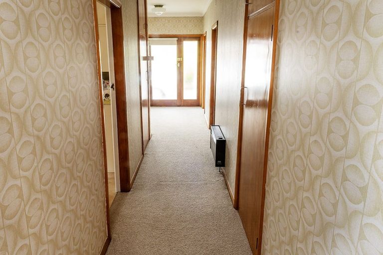 Photo of property in 115 Bartholomew Road, Levin, 5510