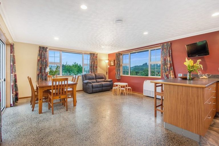 Photo of property in 20h Brighton Road, Green Island, Dunedin, 9018