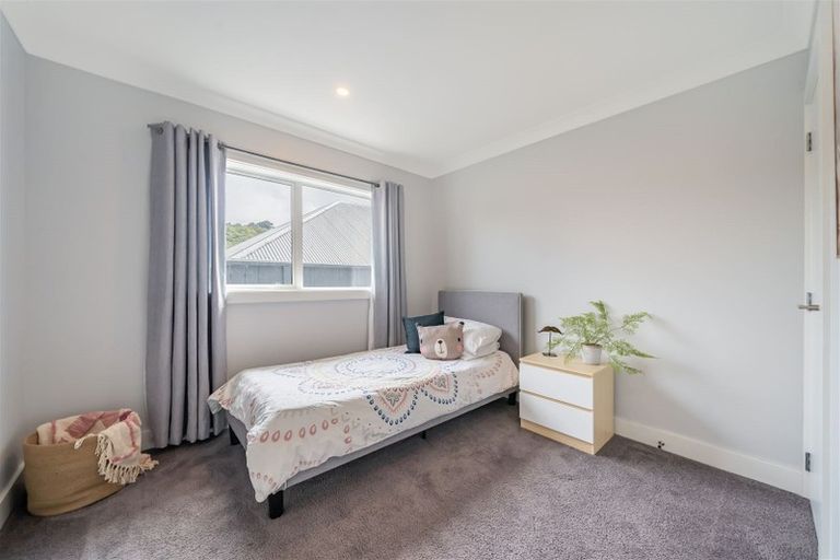 Photo of property in 88a Plateau Road, Te Marua, Upper Hutt, 5018