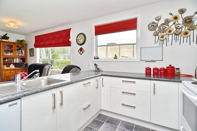 Photo of property in 66a Ayers Street, Rangiora, 7400