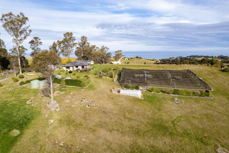 Photo of property in 27 Kayforce Road, Ocean View, Dunedin, 9035