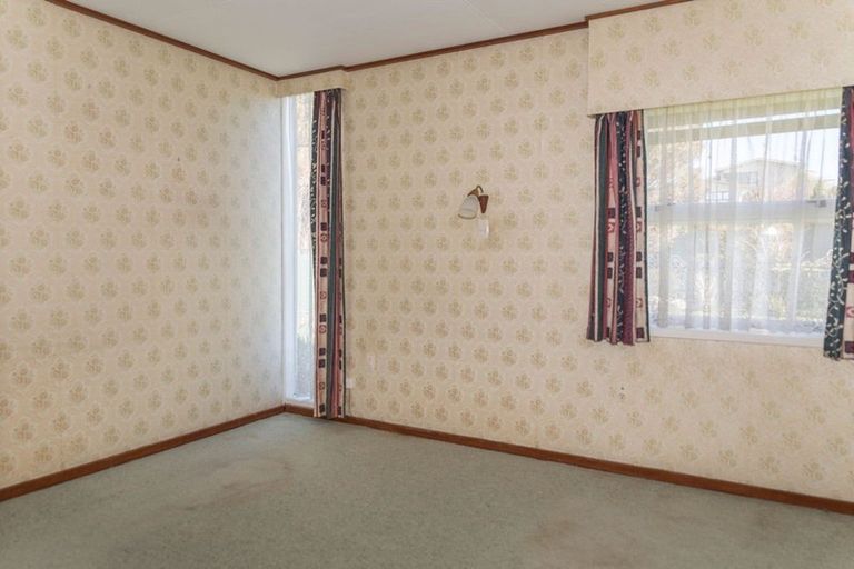 Photo of property in 24 Ries Street, Dannevirke, 4930