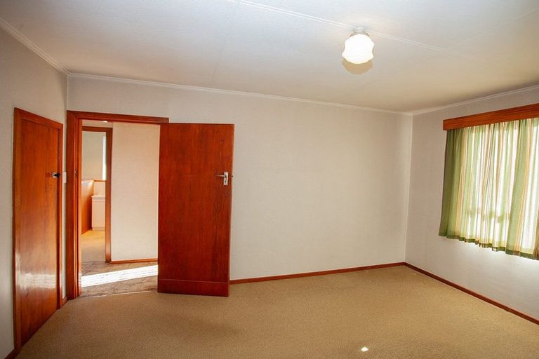 Photo of property in 83 Browne Street, Waitara, 4320
