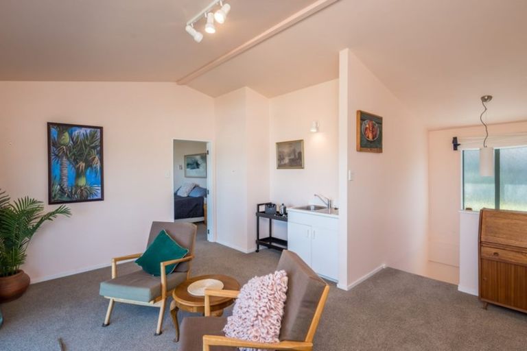 Photo of property in 21 Webber Street, Paraparaumu Beach, Paraparaumu, 5032