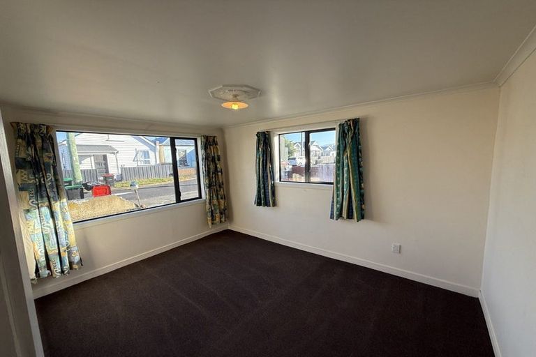 Photo of property in 63 Melbourne Street, South Dunedin, Dunedin, 9012