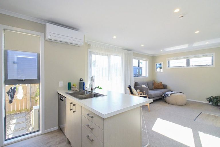 Photo of property in 144b Cuba Street, Petone, Lower Hutt, 5012