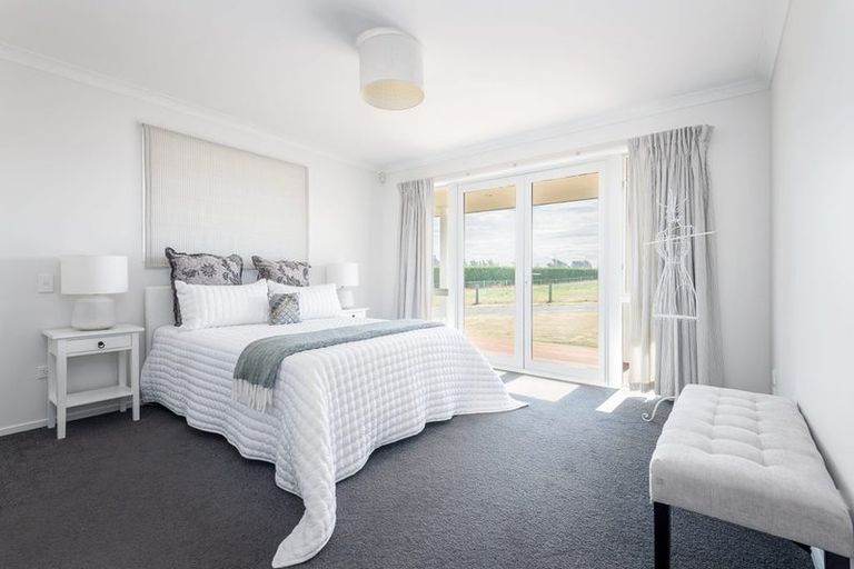 Photo of property in 1/616 Halkett Road, West Melton, Christchurch, 7671